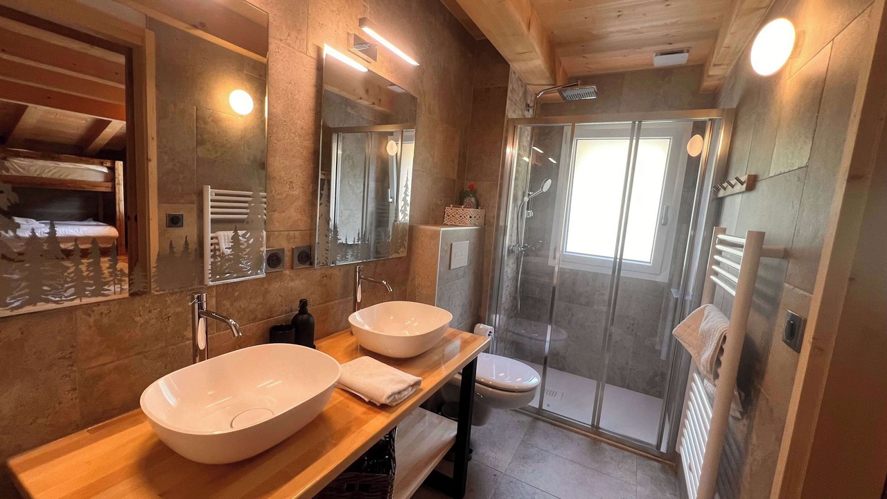 Photo of Bathroom in Manigod