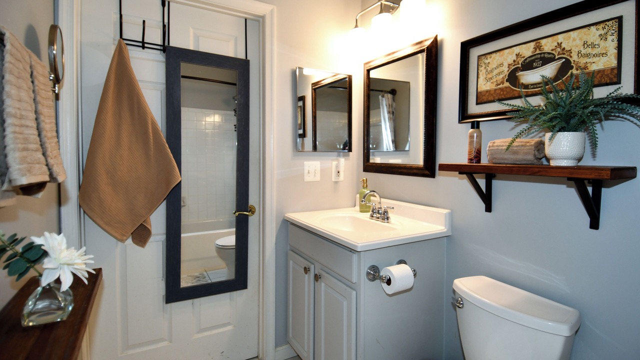 Photo of Bathroom in Gaithersburg