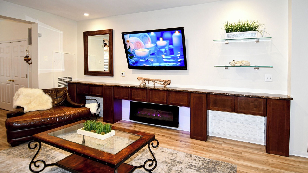 Photo of Livingroom in Gaithersburg