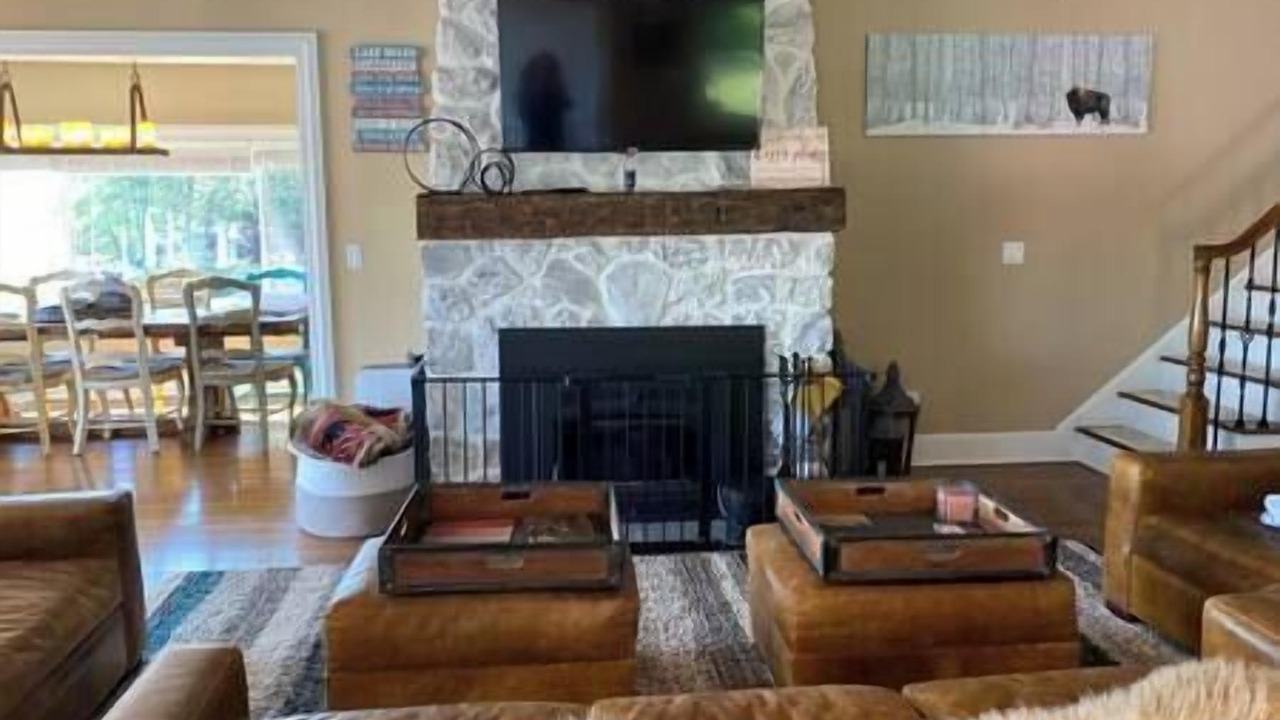 Photo of Livingroom in West Milford