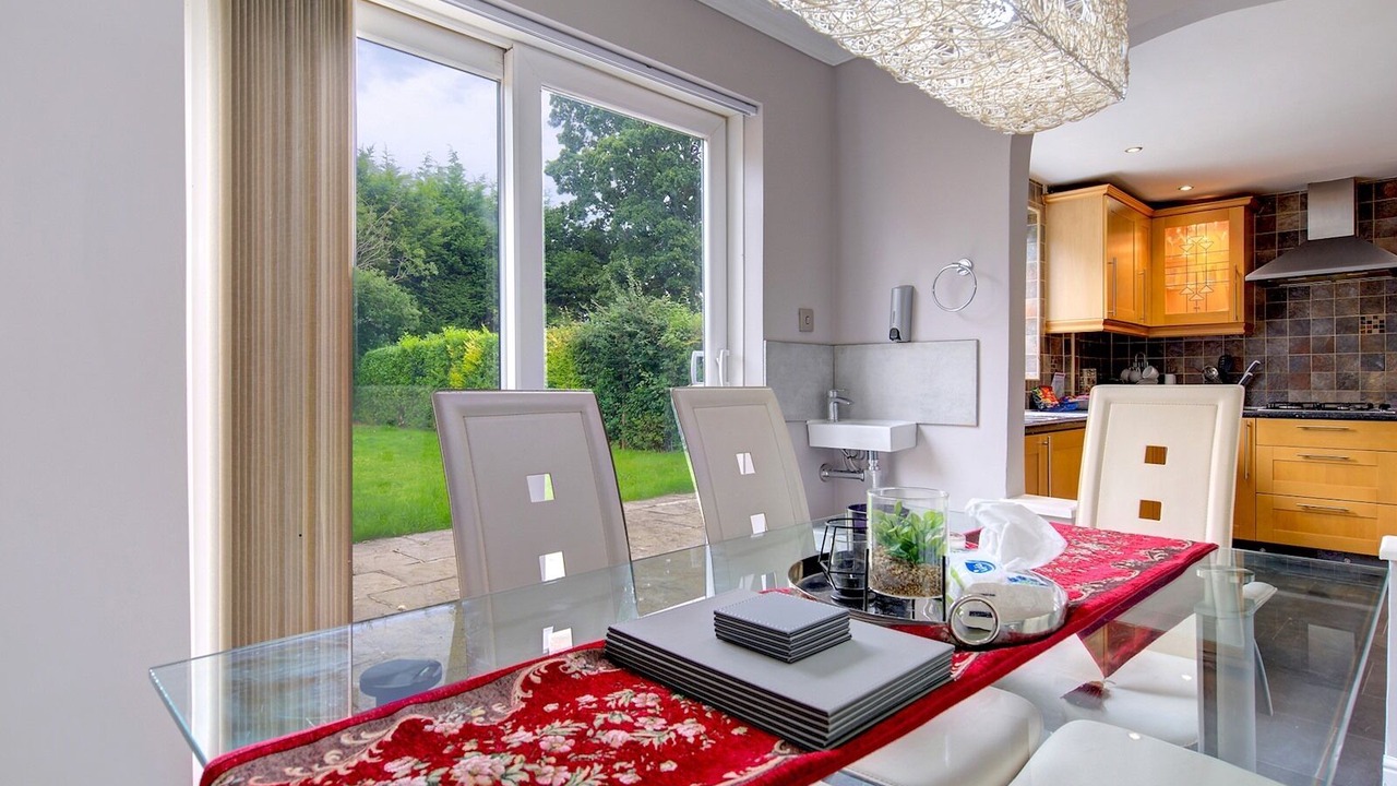 Photo of Others in Cheadle