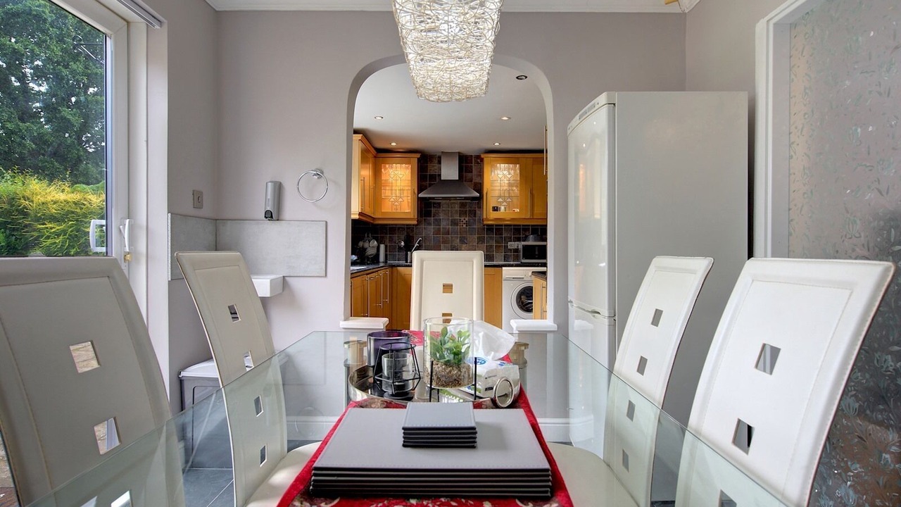 Photo of Others in Cheadle