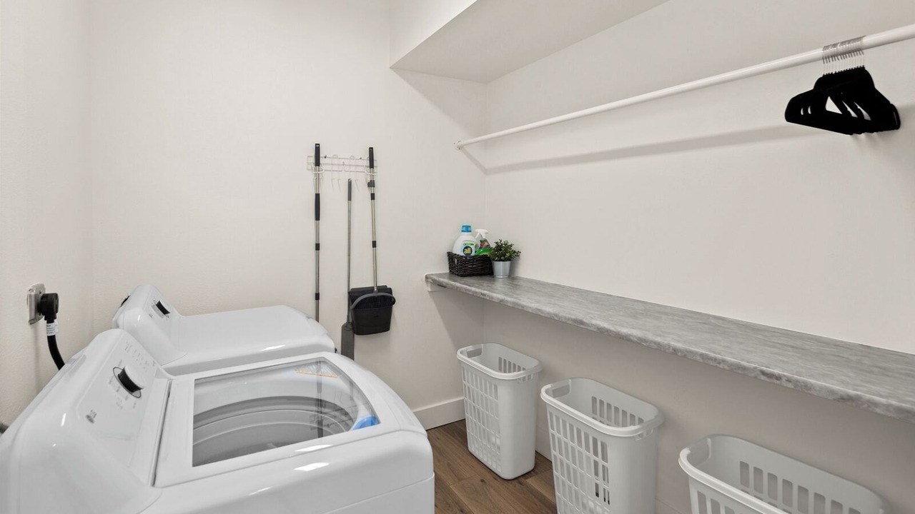 Photo of Others in Marysville