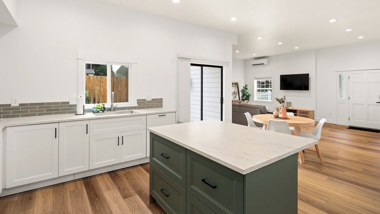 Photo of Others in Marysville