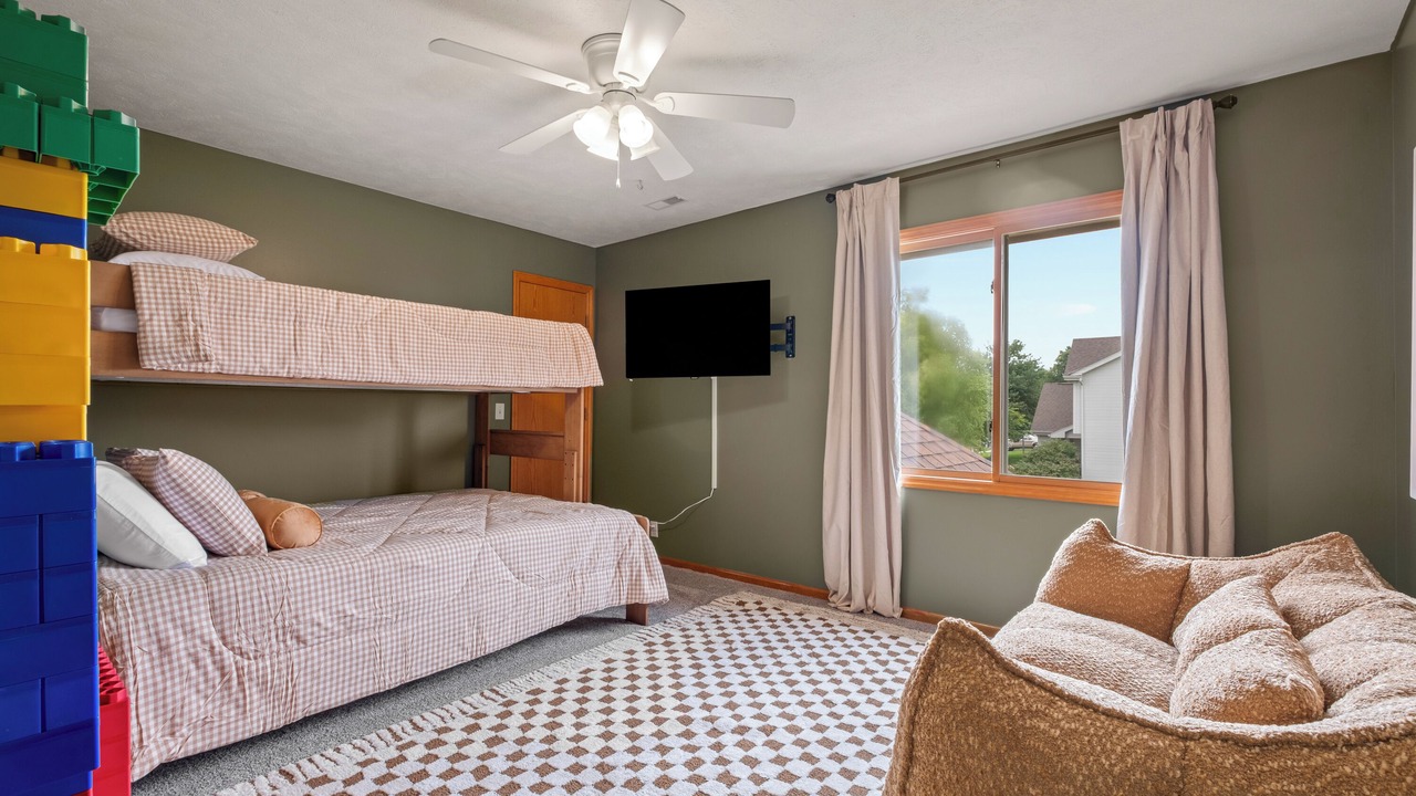 Photo of Bedroom in Millard