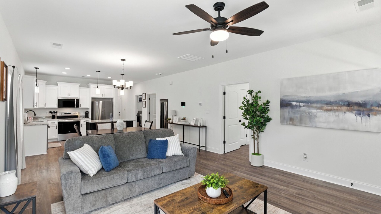 Photo of Livingroom in Cedartown