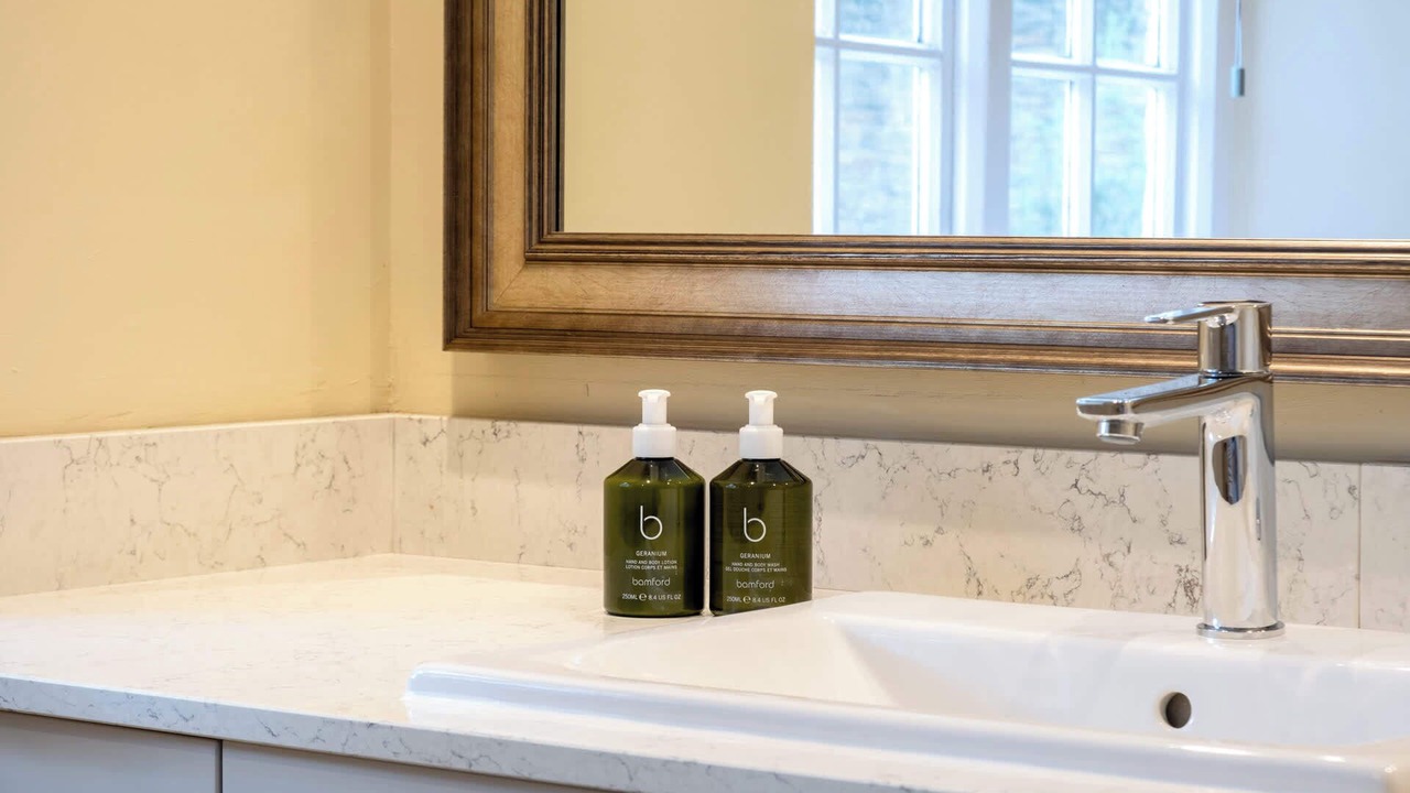 Photo of Bathroom in Apethorpe