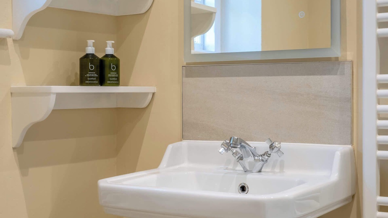 Photo of Bathroom in Apethorpe