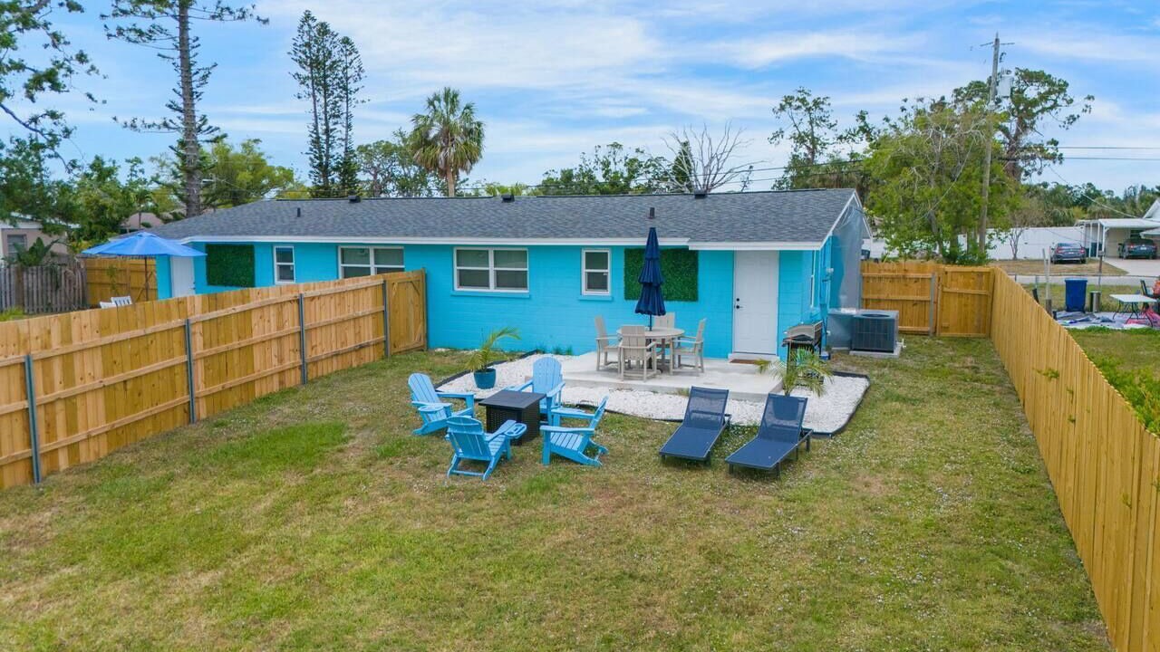 Photo of Outdoor in Bayshore Gardens