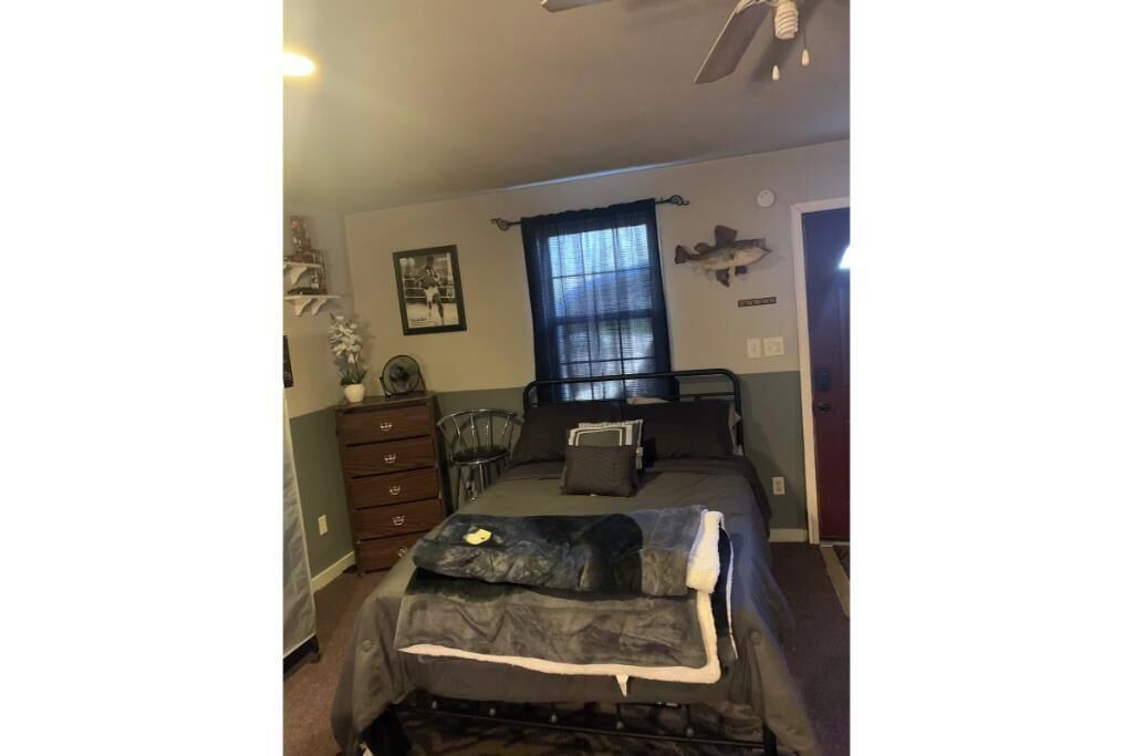 Photo of Bedroom in Franklin Estates