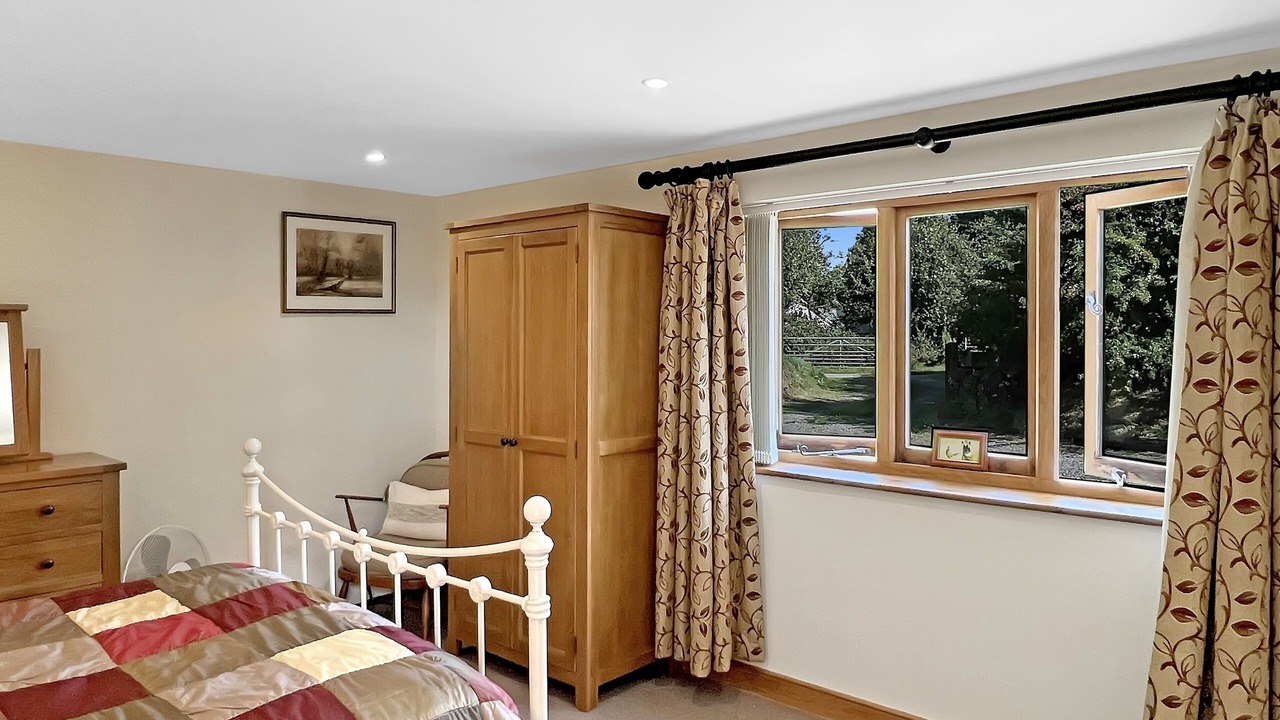 Photo of Others in Ash Mill