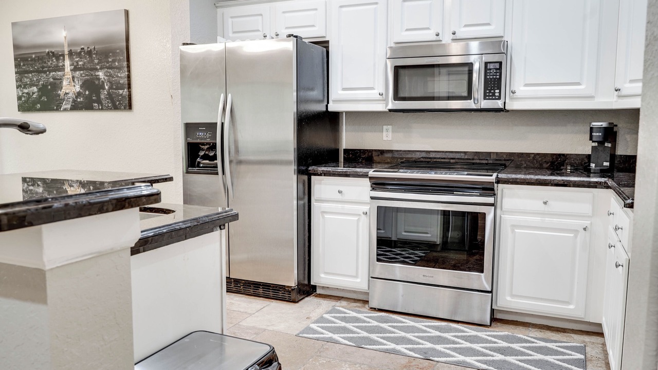 Photo of Kitchen in Lake Worth Corridor