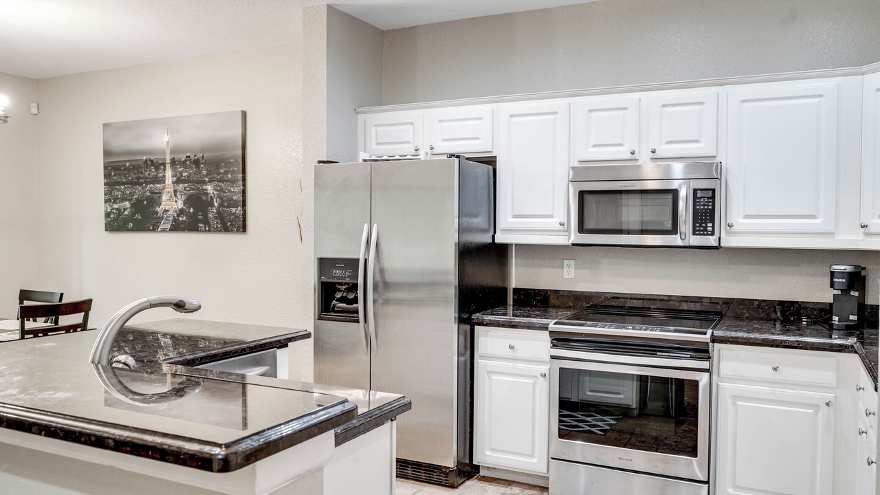 Photo of Kitchen in Lake Worth Corridor