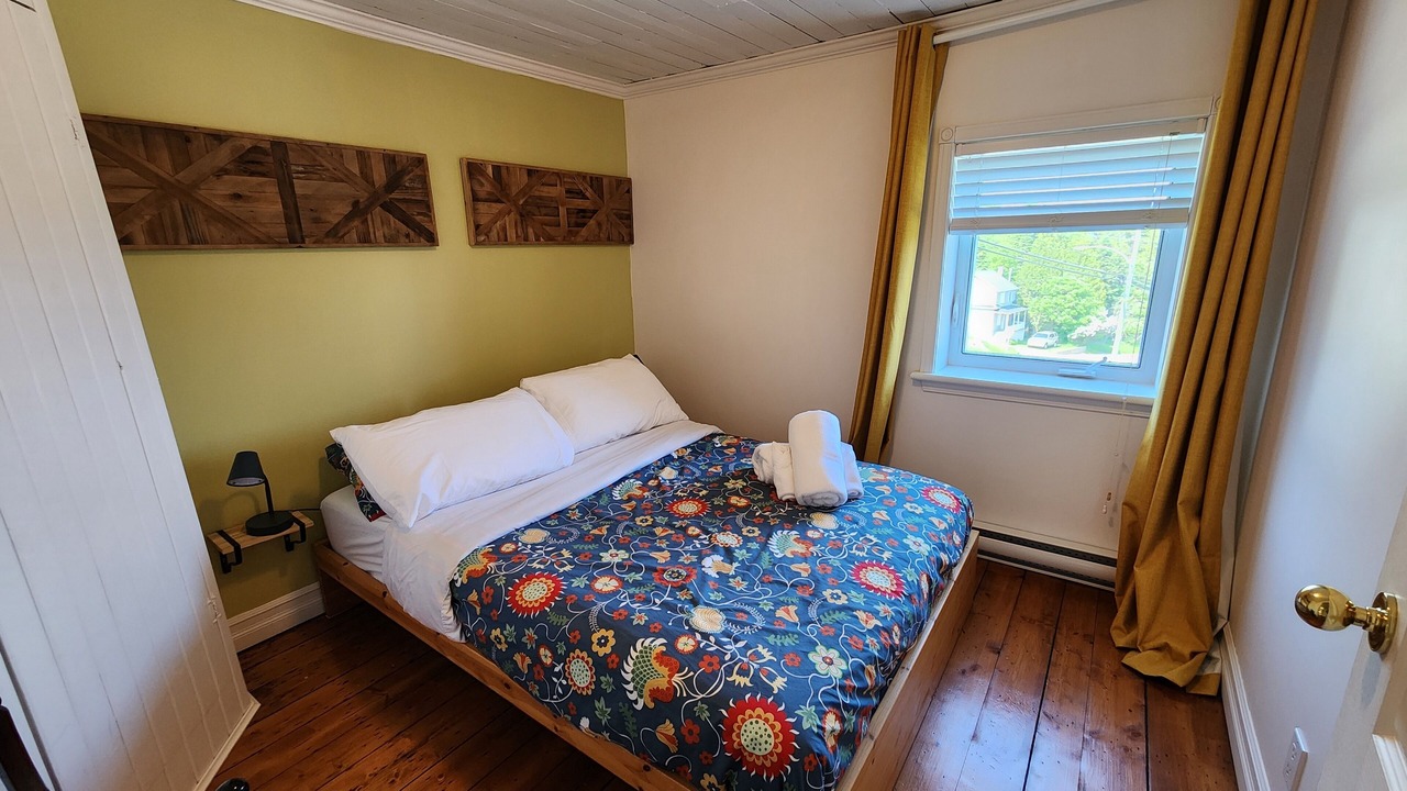 Photo of Bedroom in Pointe-au-Pic