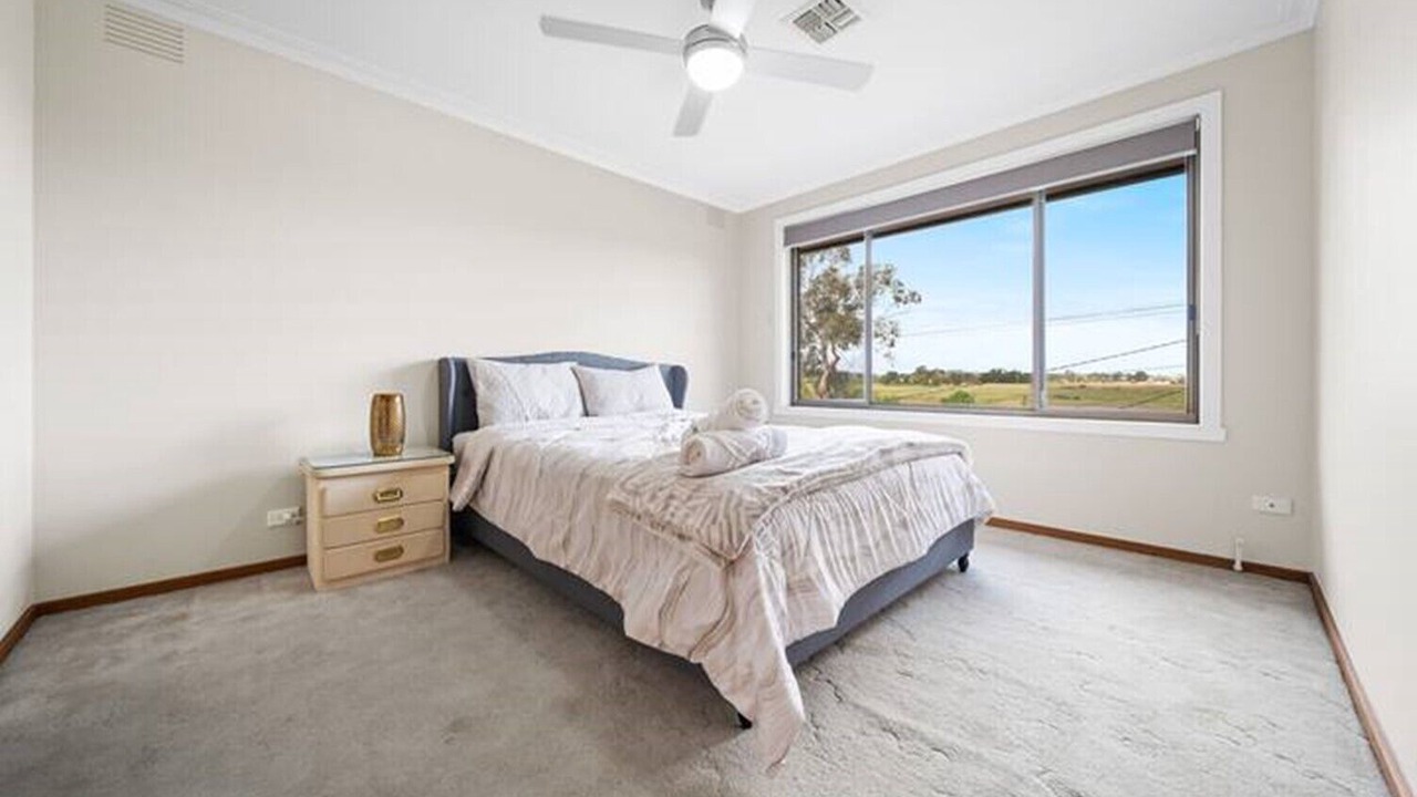 Photo of Bedroom in Officer