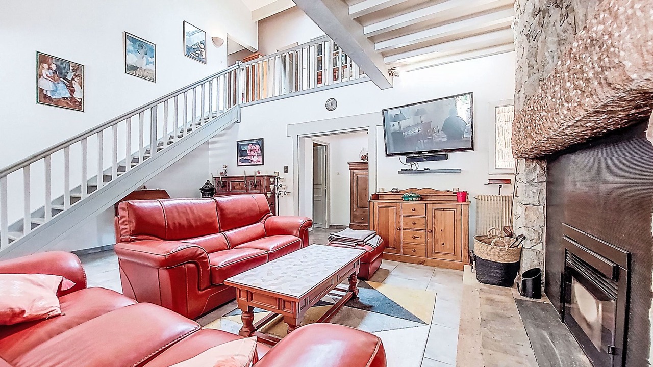 Photo of Livingroom in Saint-Pandelon