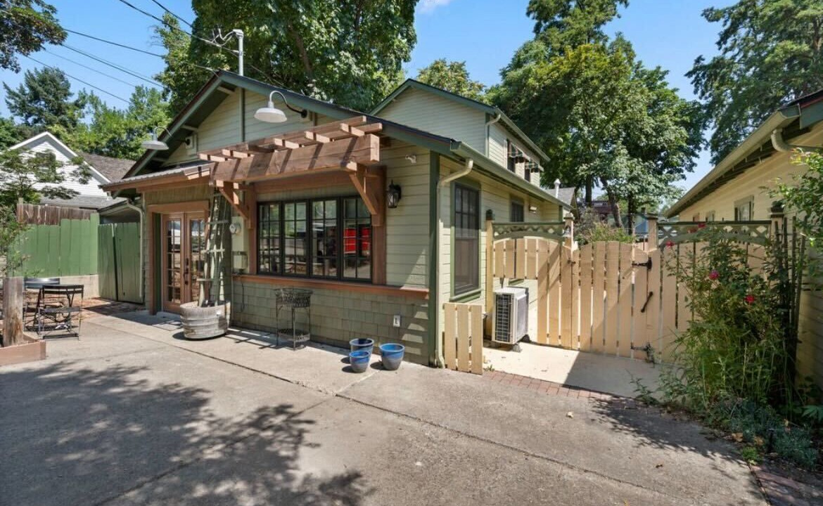 Photo of Outdoor in Jacksonville