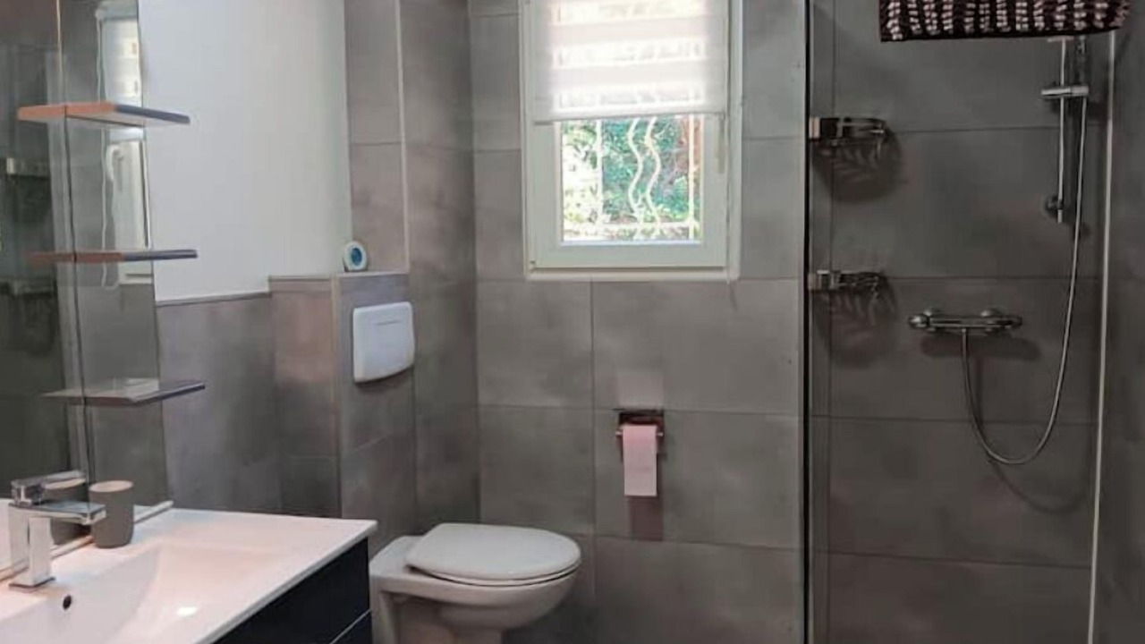 Photo of Bathroom in Flaviac