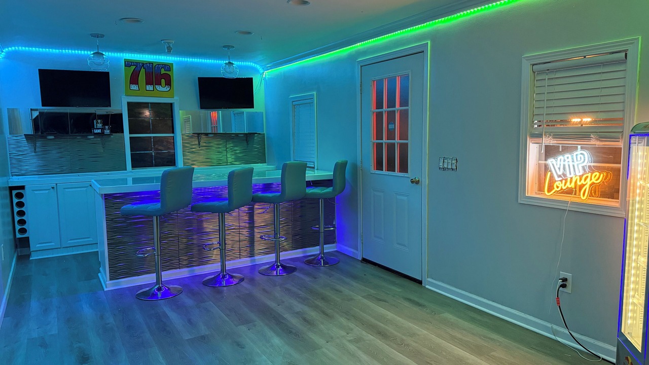 Photo of Others in Blasdell