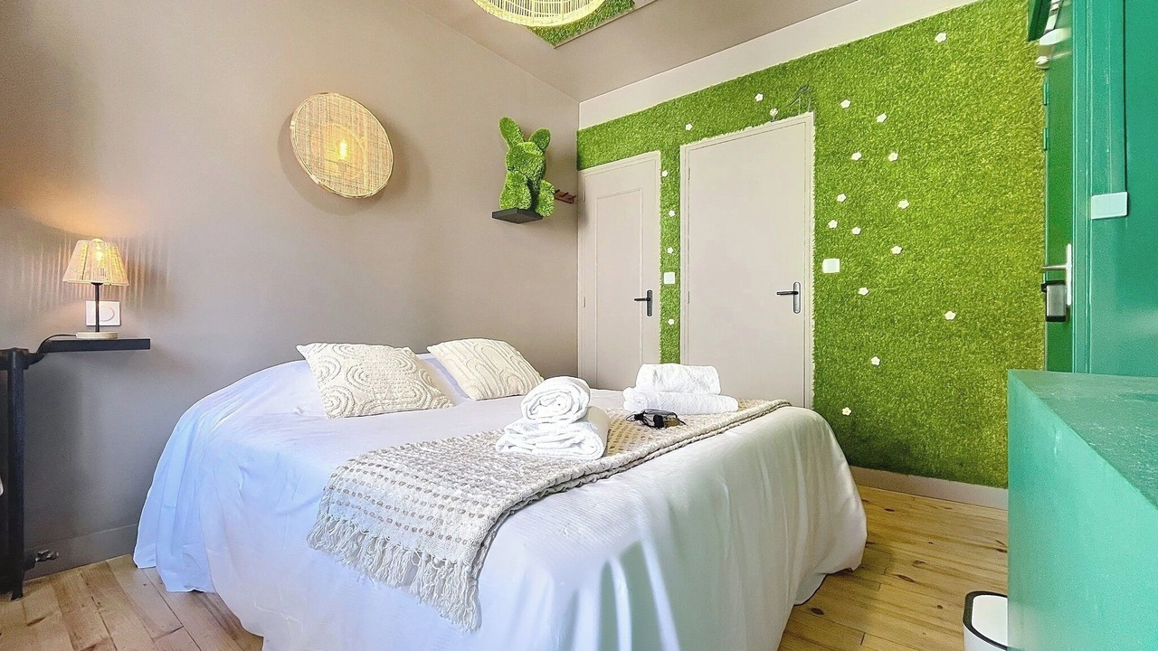Photo of Bedroom in Saint-Jean-le-Thomas
