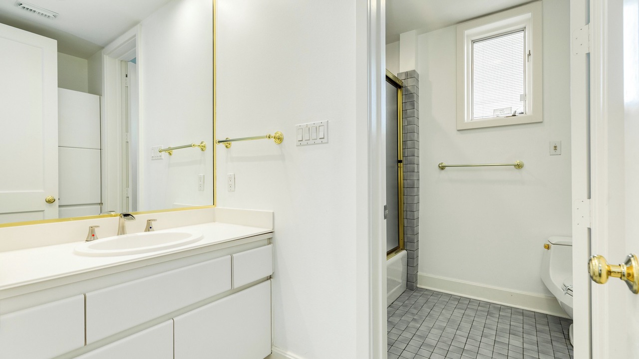 Photo of Bathroom in Indian Beach