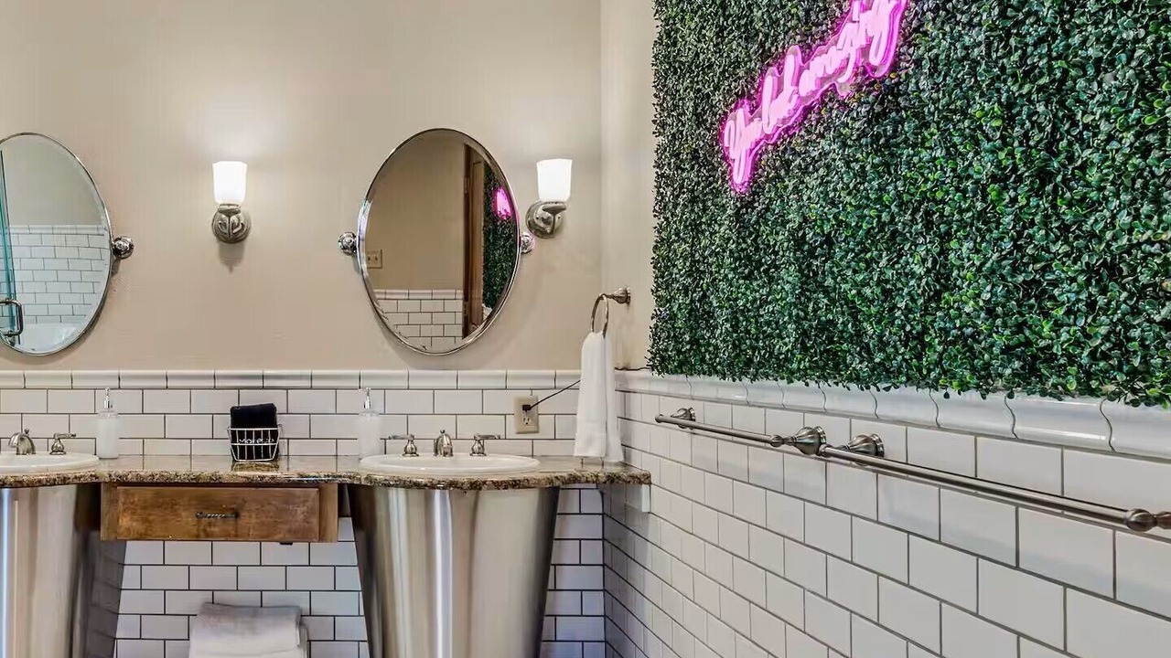 Photo of Bathroom in Lindale