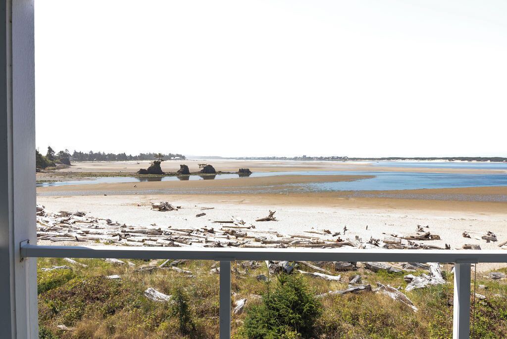 Photo of Others in Lincoln City