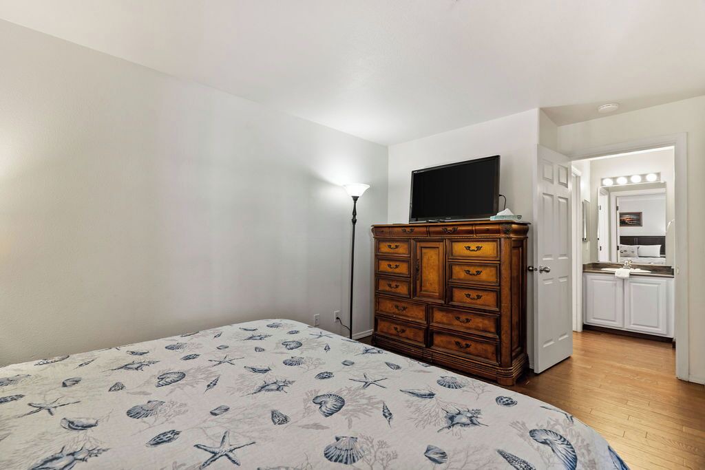 Photo of Others in Lincoln City