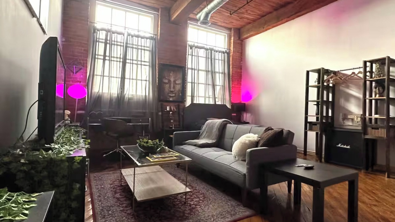 Photo of Livingroom in Detroit