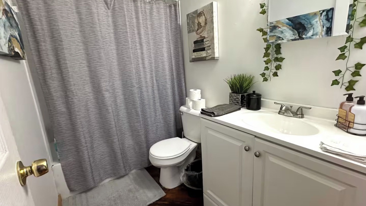 Photo of Bathroom in Detroit