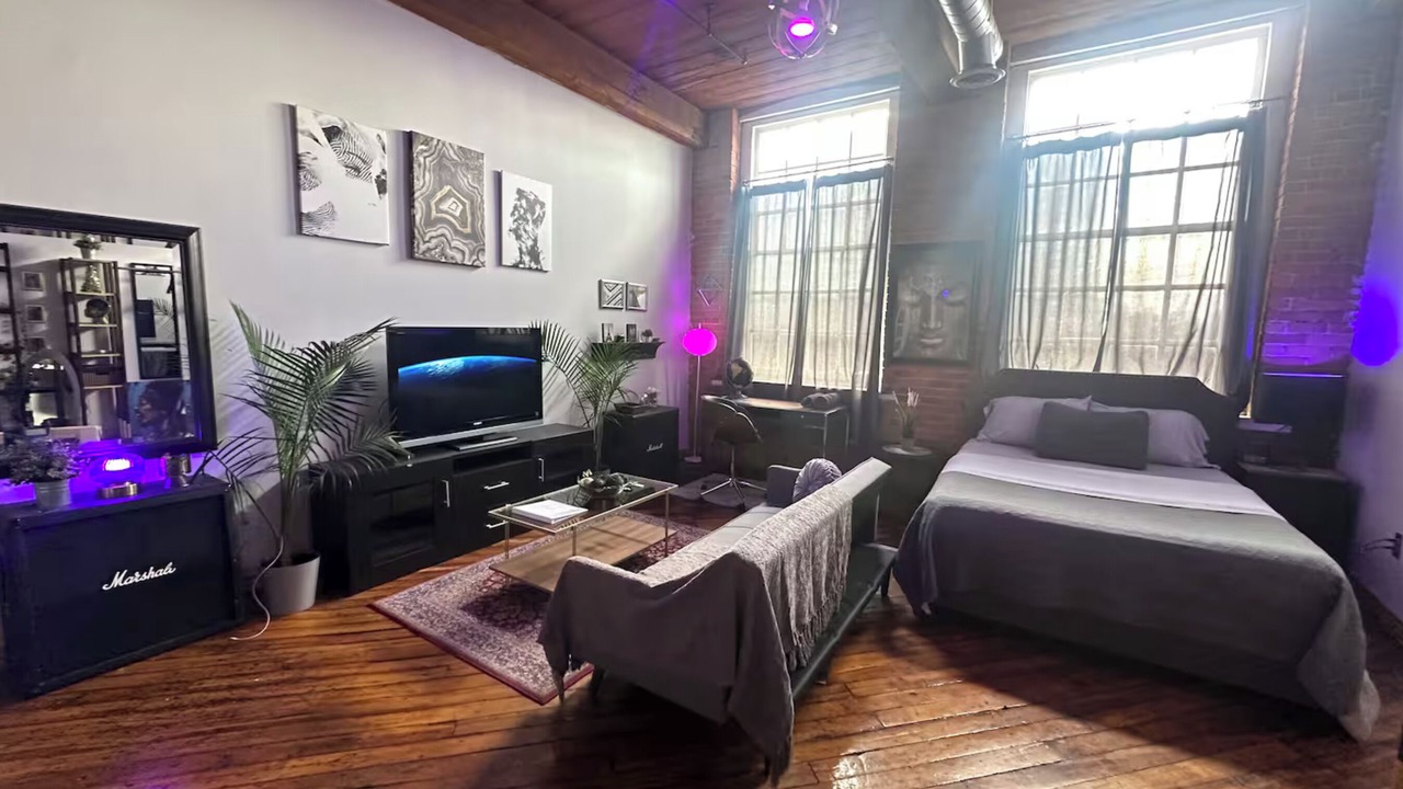 Photo of Livingroom in Detroit