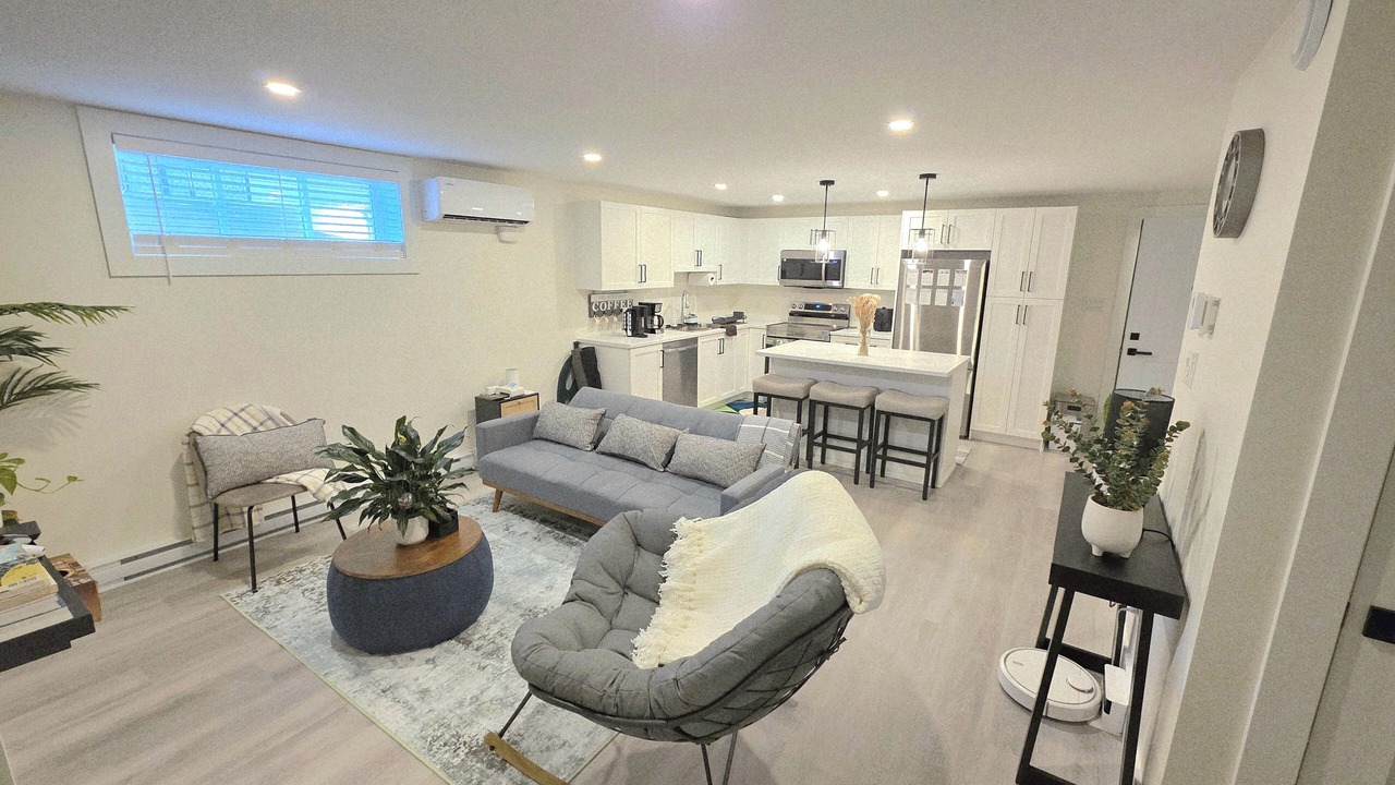 Photo of Livingroom in Riverview