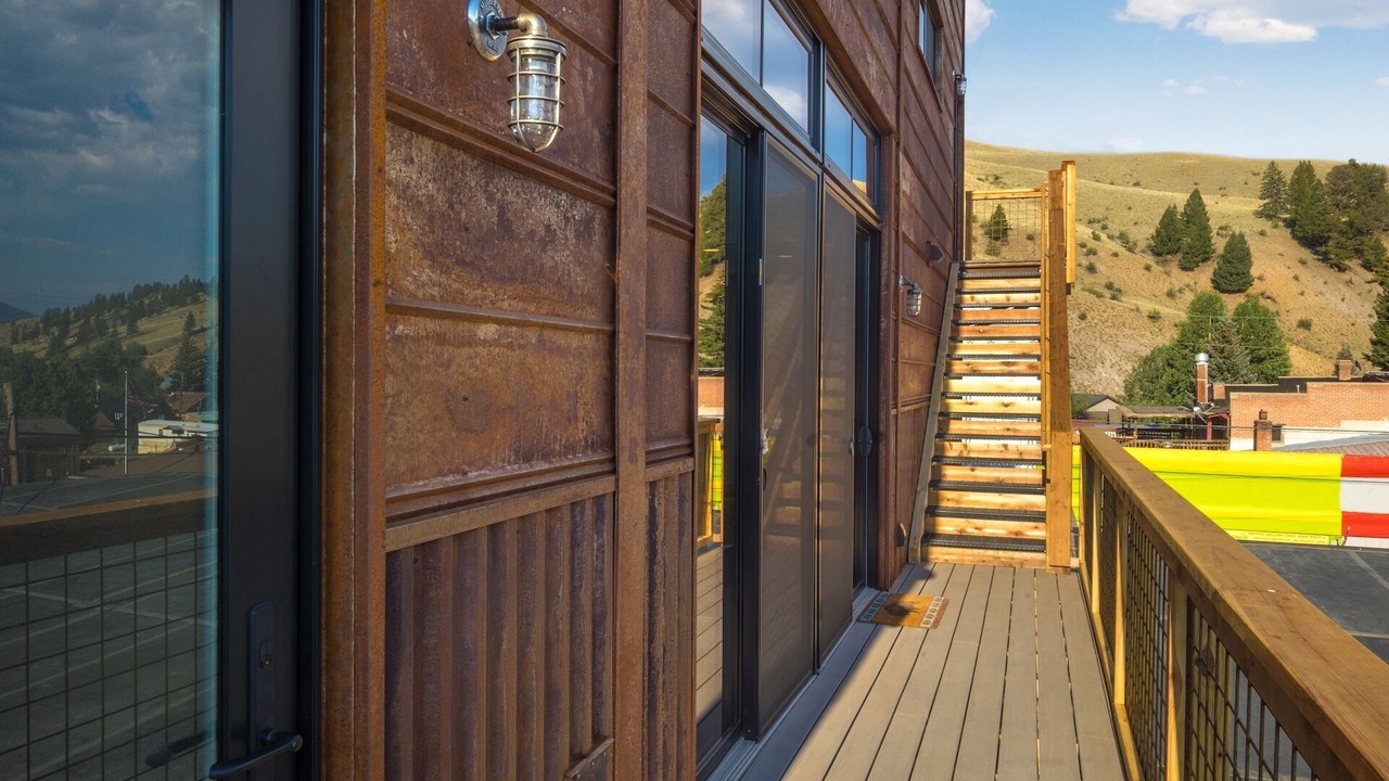 Photo of Patio Balcony in Creede