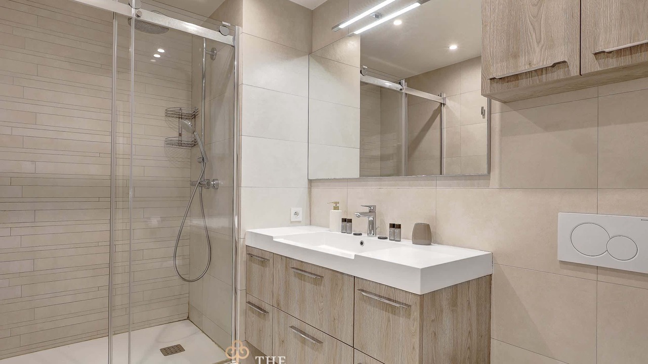 Photo of Bathroom in Parchamp–Albert Kahn