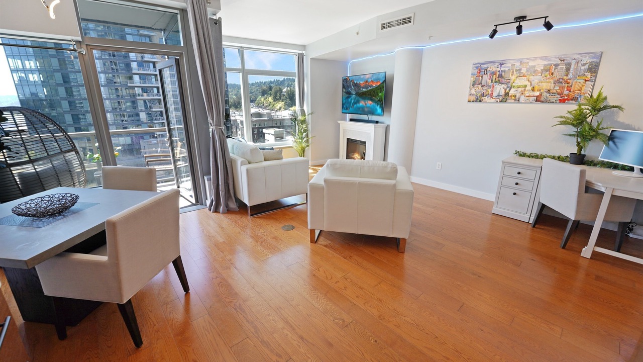 Photo of Livingroom in Corbett - Terwilliger - Lair Hill