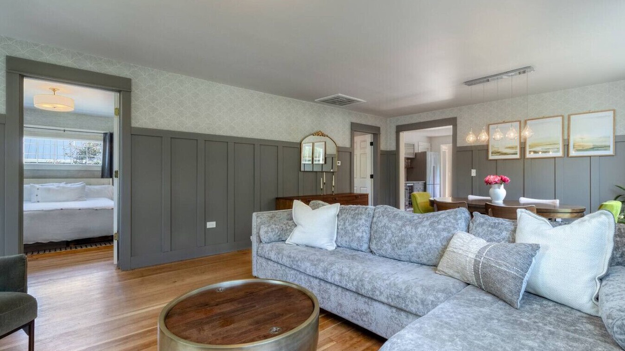 Photo of Livingroom in Walla Walla East