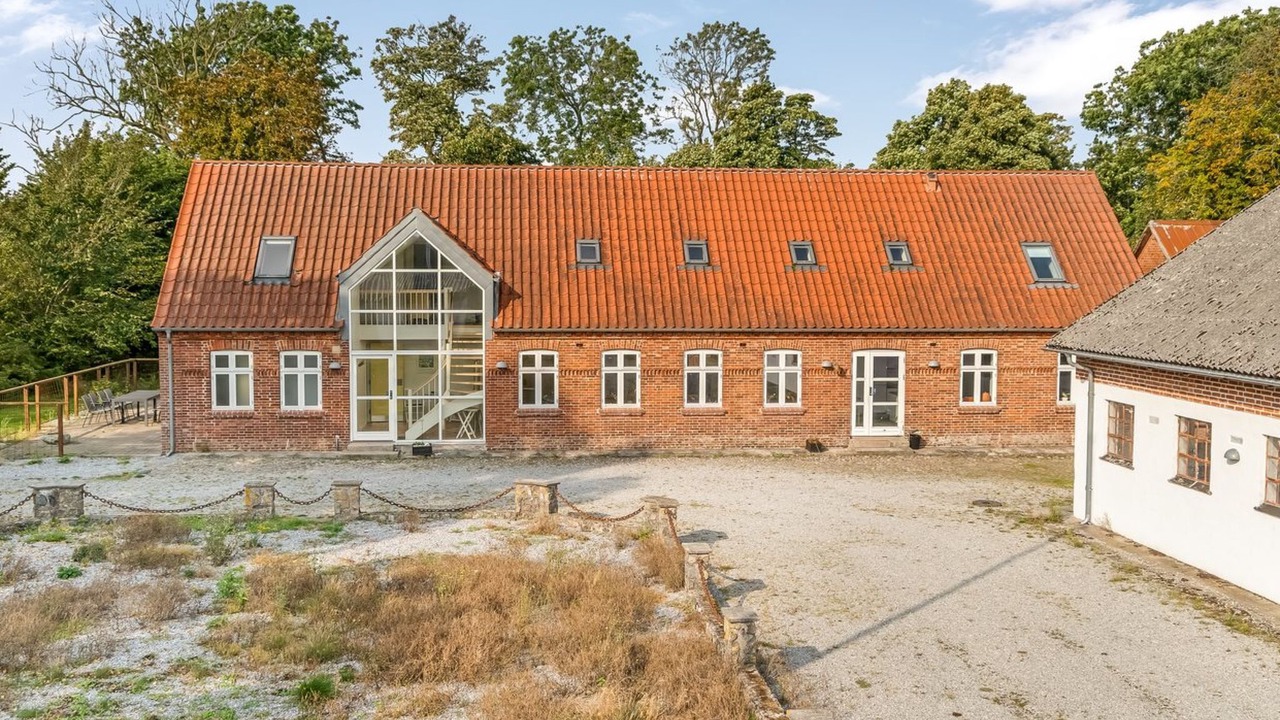 Photo of Others in Lyngsa