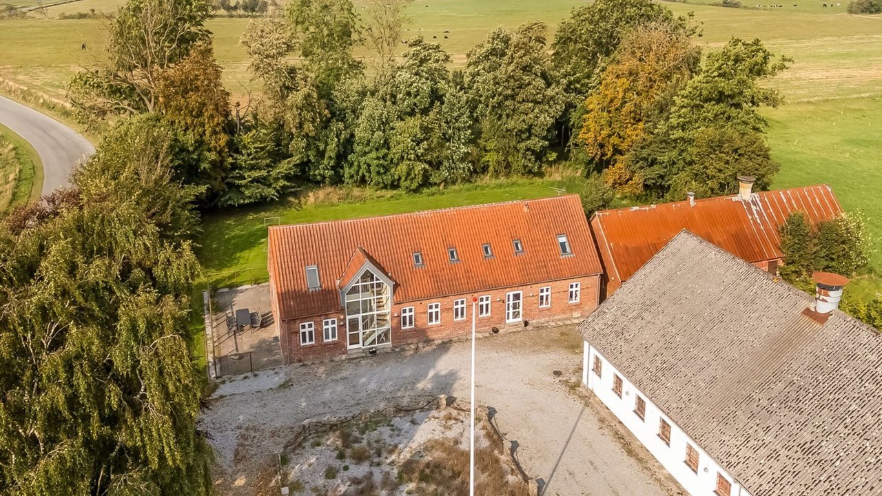 Photo of Others in Lyngsa