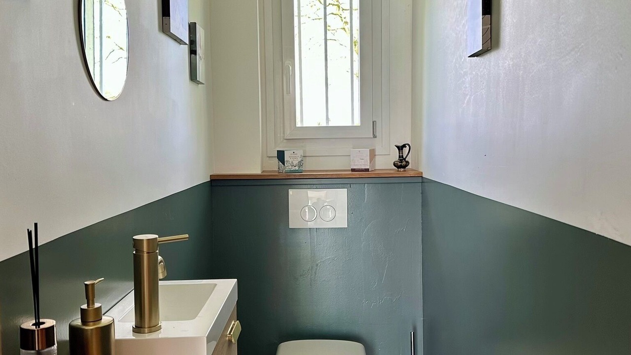 Photo of Bathroom in Daubeuf-Serville