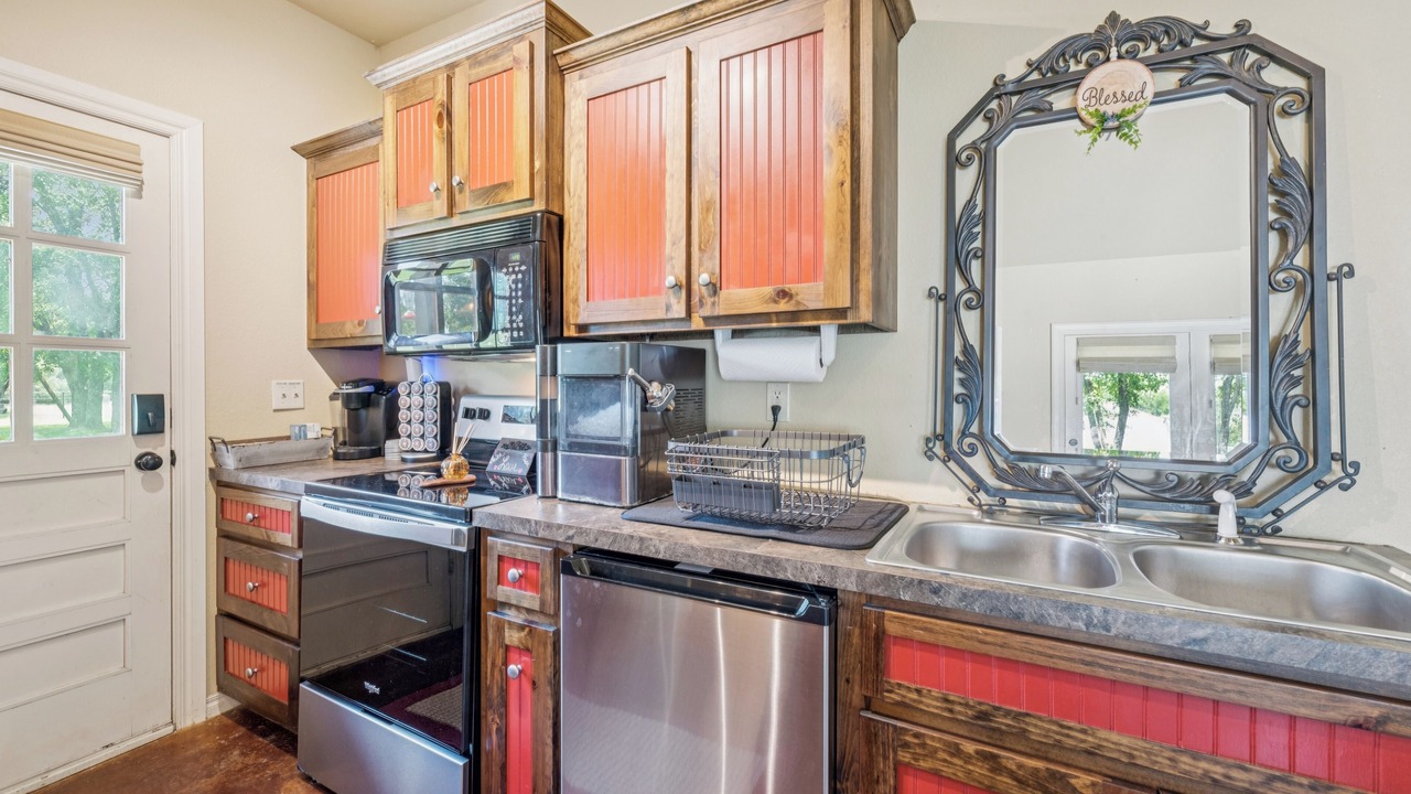 Photo of Kitchen in Okmulgee County
