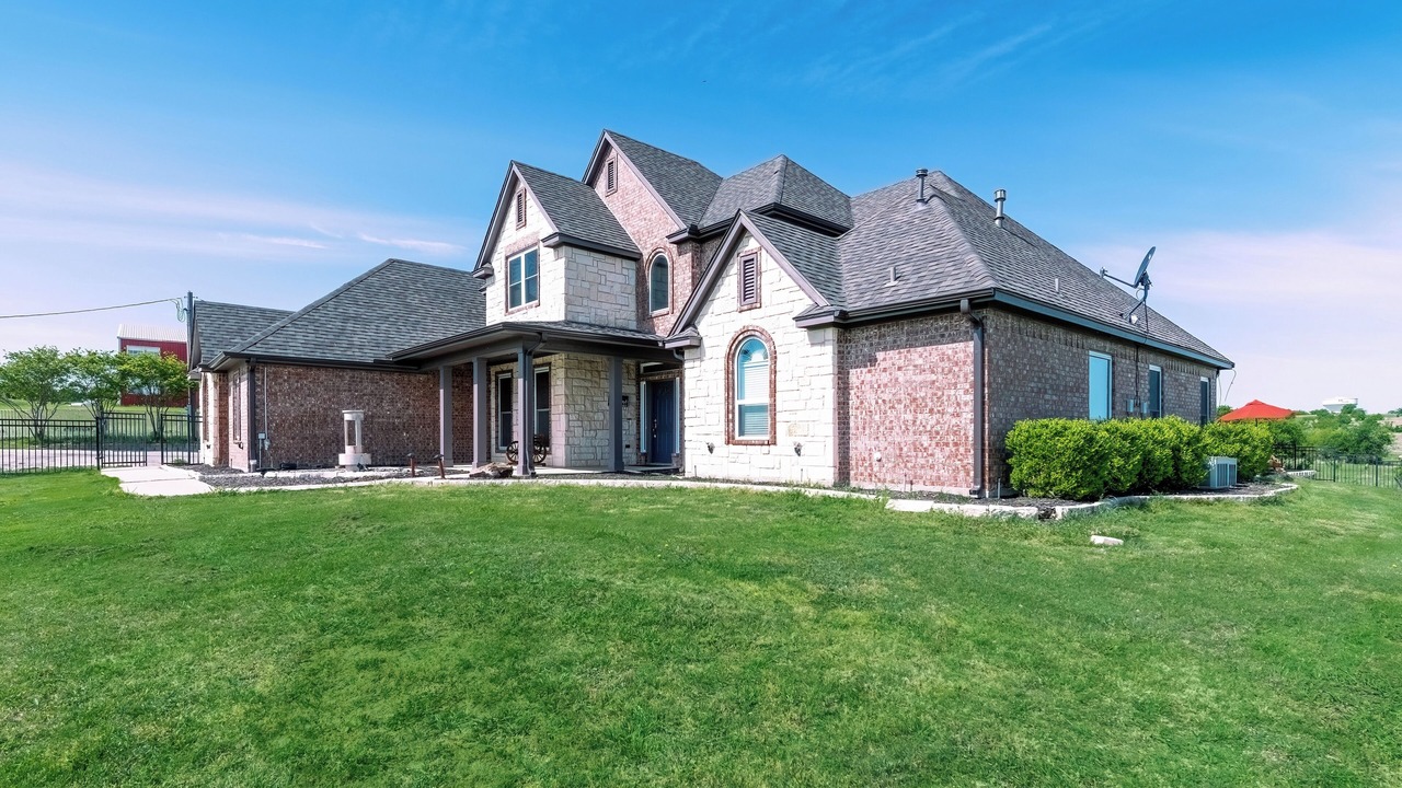 Photo of Outdoor in Ponder