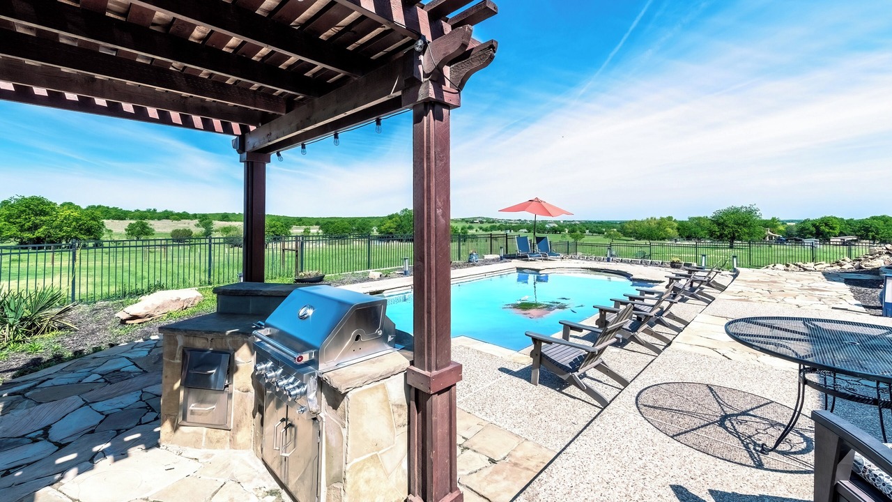 Photo of Patio Balcony in Ponder