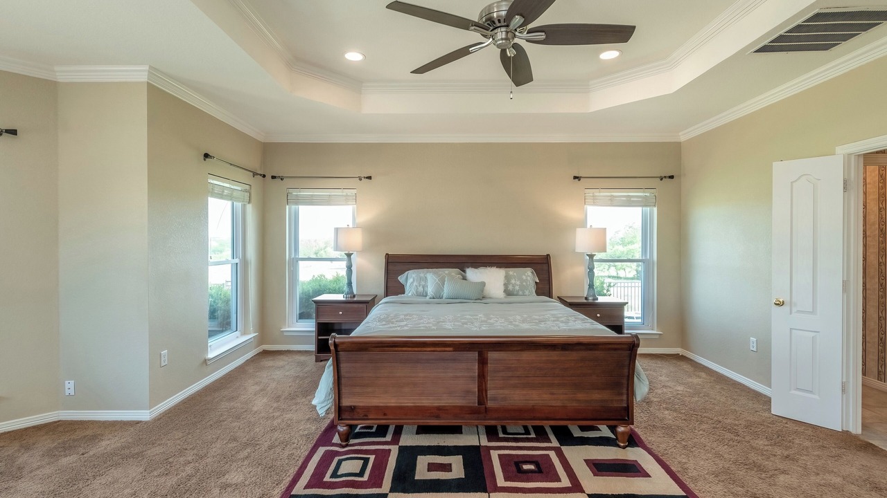 Photo of Bedroom in Ponder