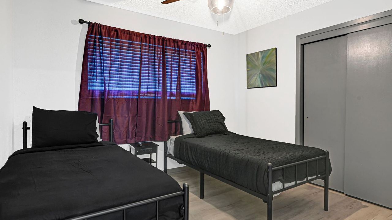Photo of Bedroom in Baytown