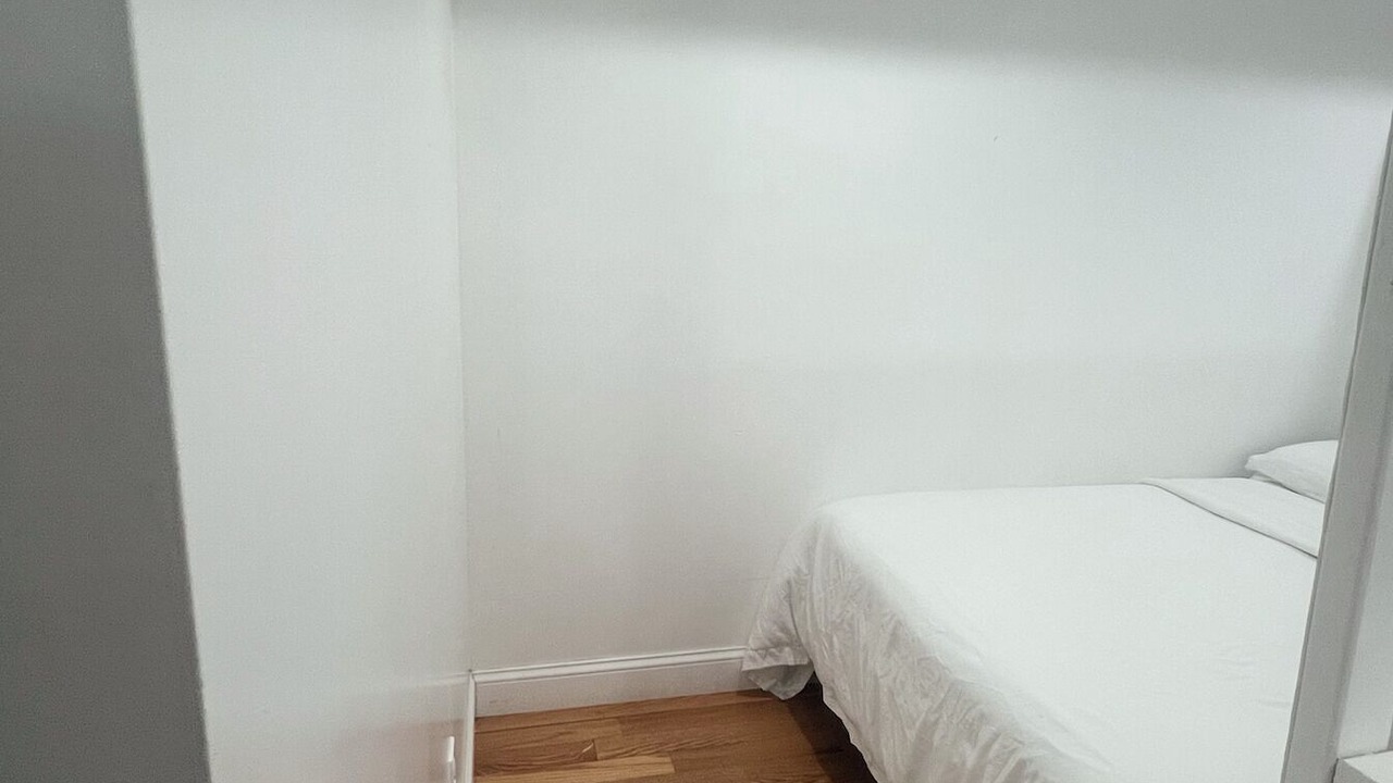 Photo of Bedroom in Valley Stream