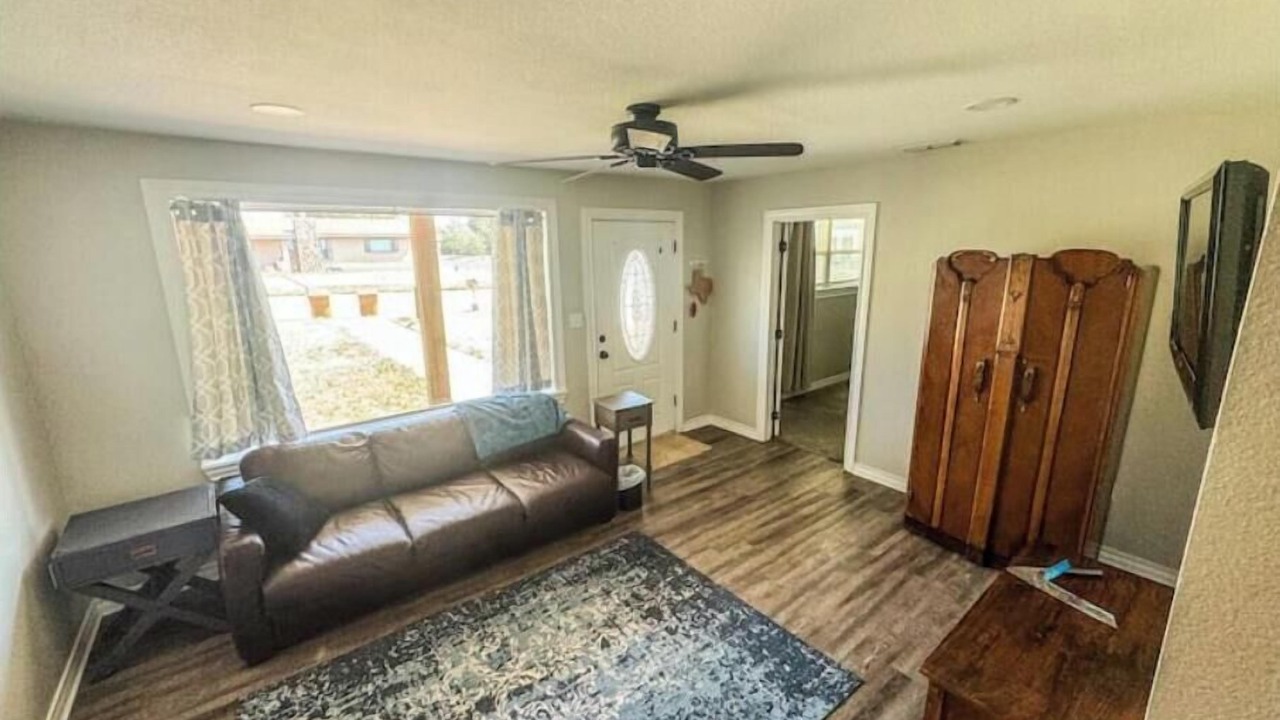Photo of Livingroom in Big Spring