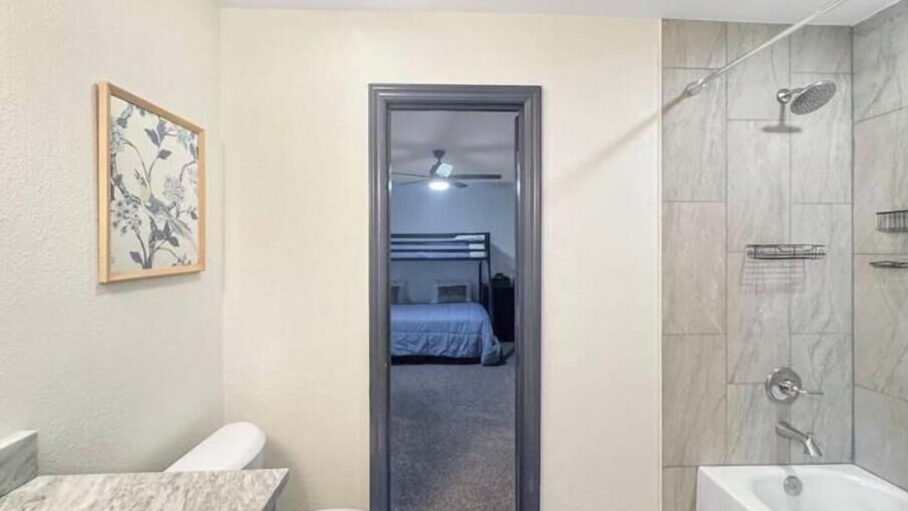 Photo of Bathroom in Raintree
