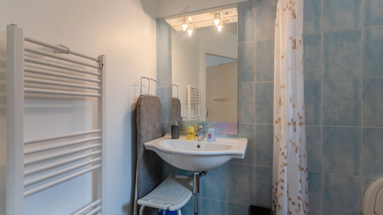 Photo of Bathroom in Lescar