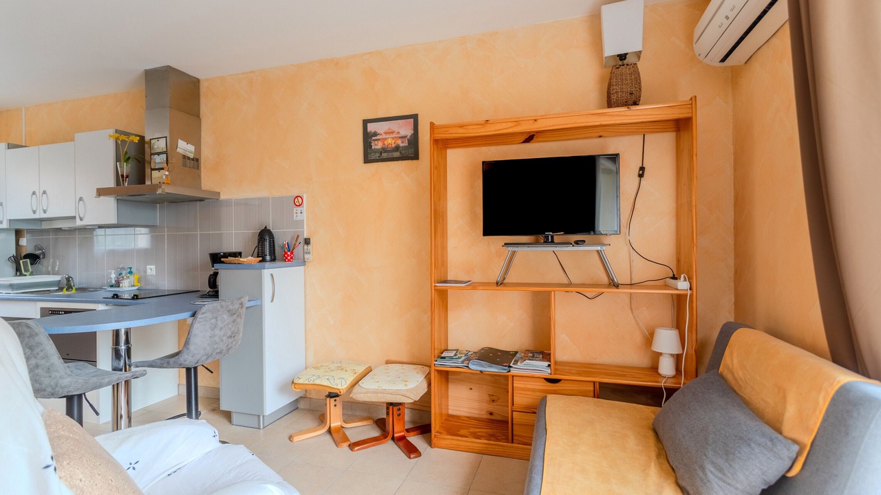 Photo of Livingroom in Lescar