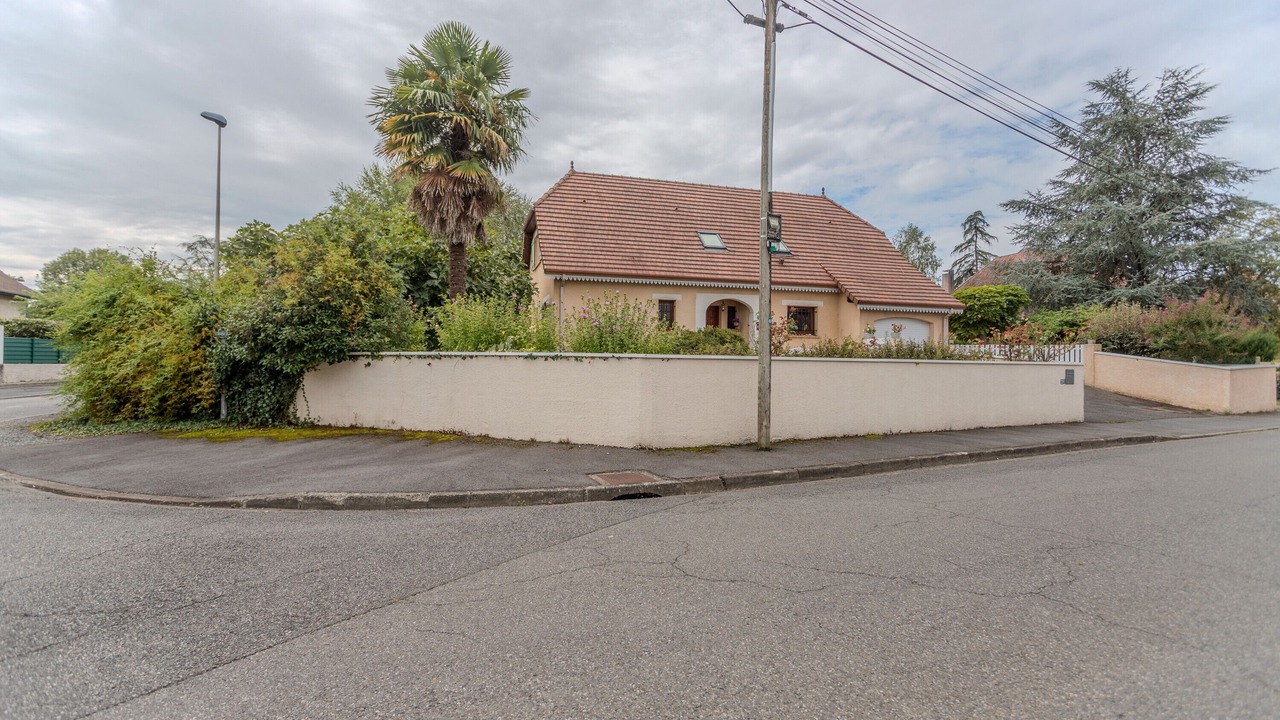 Photo of Outdoor in Lescar